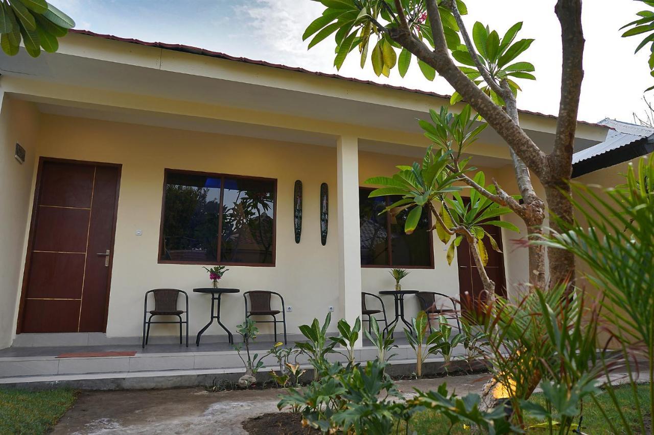 Sari Gili Bungalow Gili Air Extérieur photo